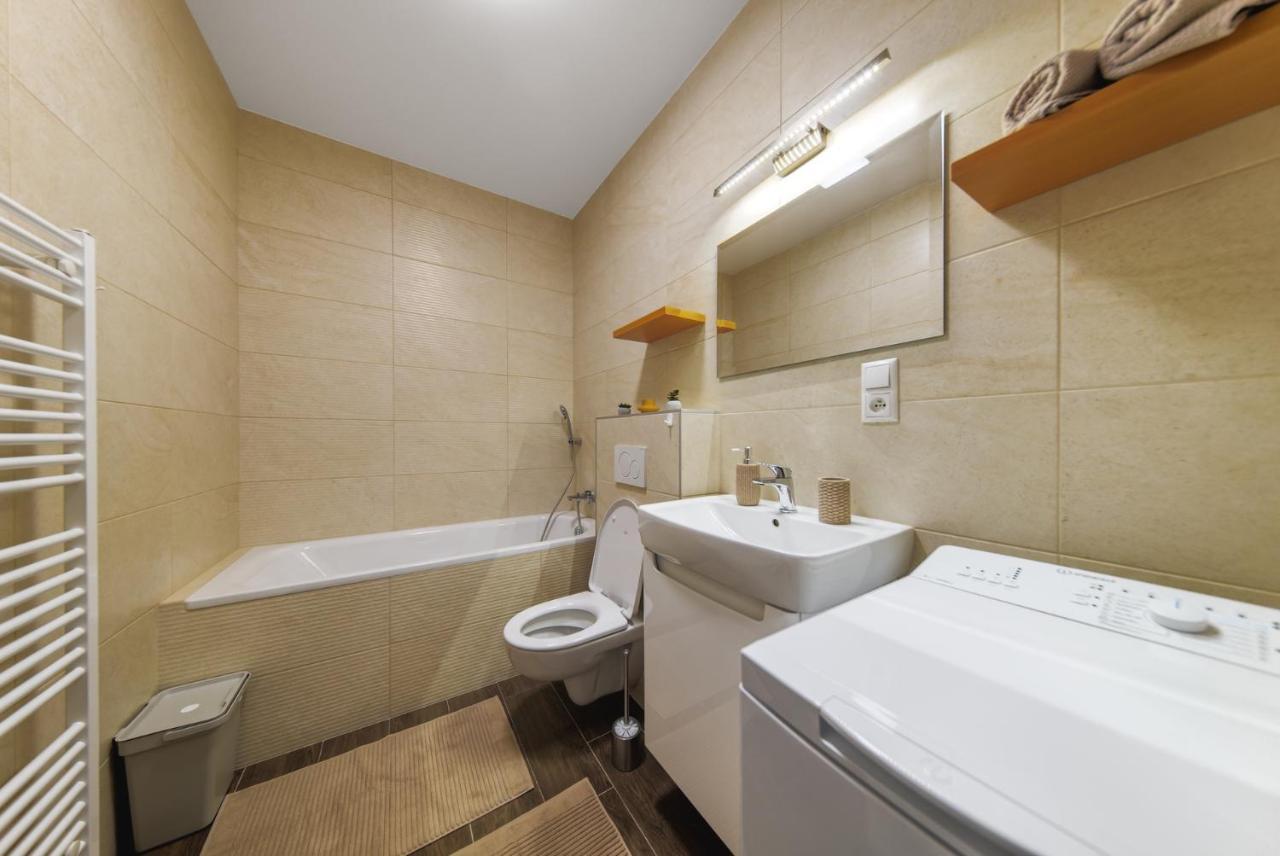 Tower Apartments Spišská Nová Ves Bagian luar foto